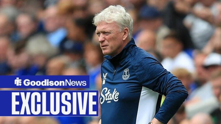 David Moyes with his hands on his hips in an Everton tracksuit