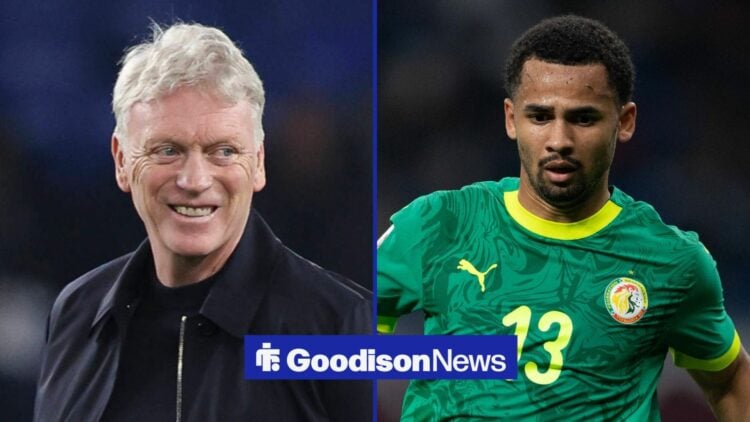 David Moyes next to Iliman Ndiaye