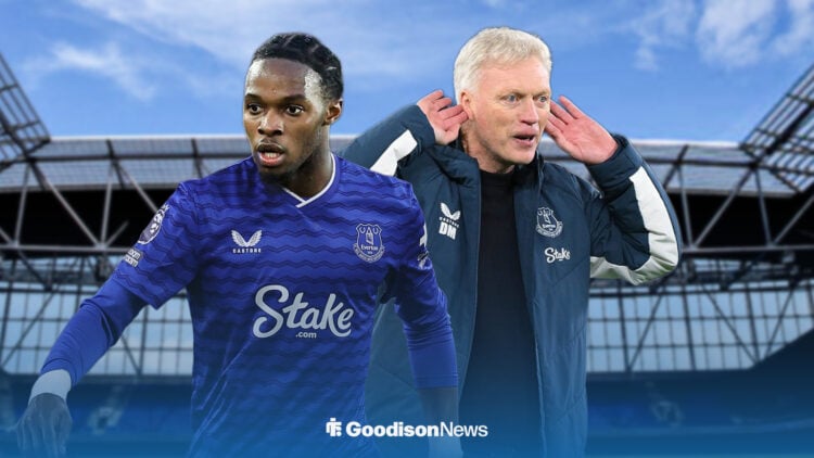 Femi Seriki in an Everton shirt with David Moyes smiling next to him in front of Everton's ground.
