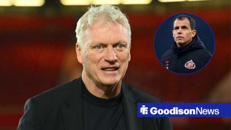 David Moyes looks towards circular inset of Sunderland's Regis Le Bris