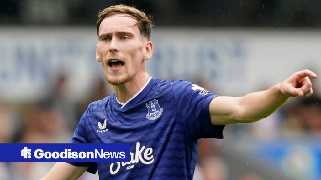 View: Everton star looks destined for big-money summer exit amid int'l developments