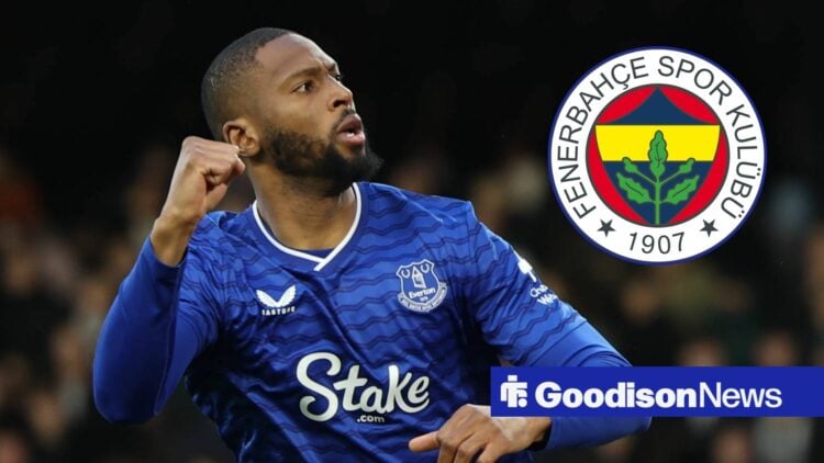 Beto celebrating for Everton with a circular inset of Fenerbahce badge