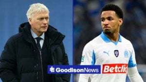 Everton manager David Moyes looking in the direction of on loan Arsenal star, Ethan Nwaneri.