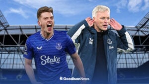 Liam Delap celebrating in an Everton shirt alongside David Moyes