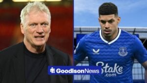 David Moyes smiling with Luis Henrique in an Everton jersey