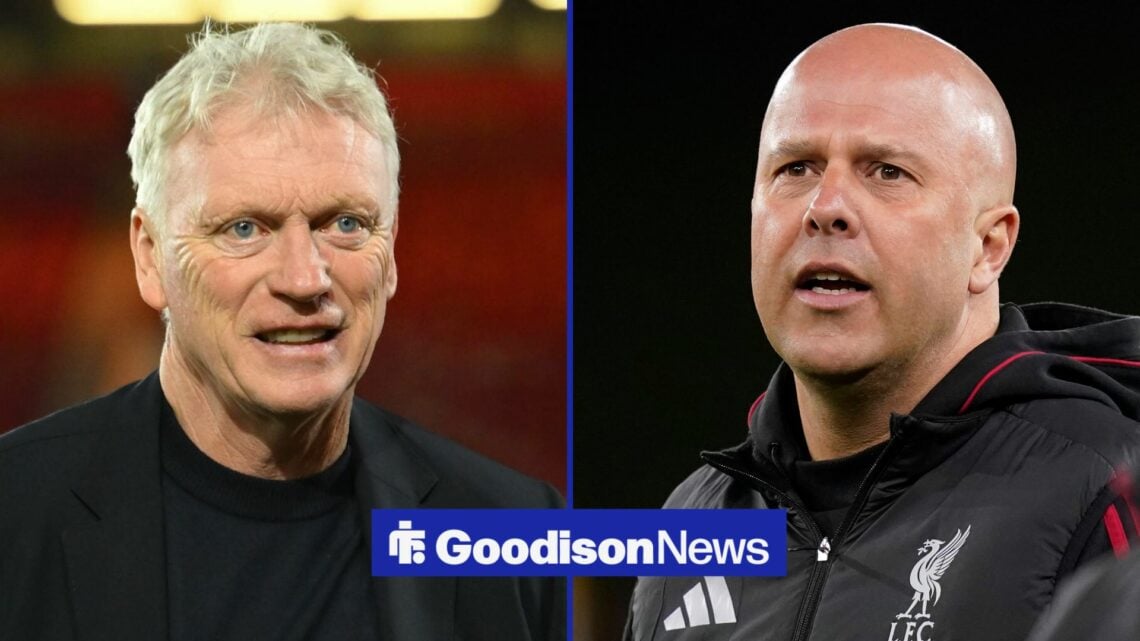 David Moyes smiling as Arne Slot looks on