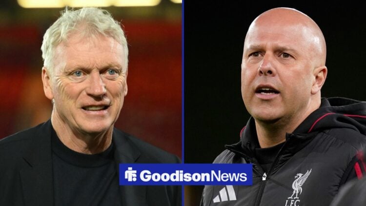 David Moyes smiling as Arne Slot looks on