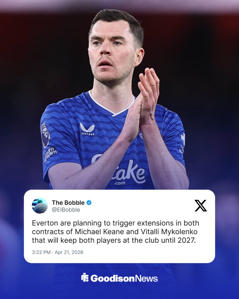 Michael Keane of Everton thanking the fans after the match with Arsenal.