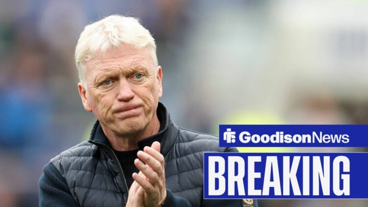 Liverpool, England, 17th May 2026. David Moyes, Manager of Everton, applauds the fans following the Everton vs Sunderland Premier League match at H...