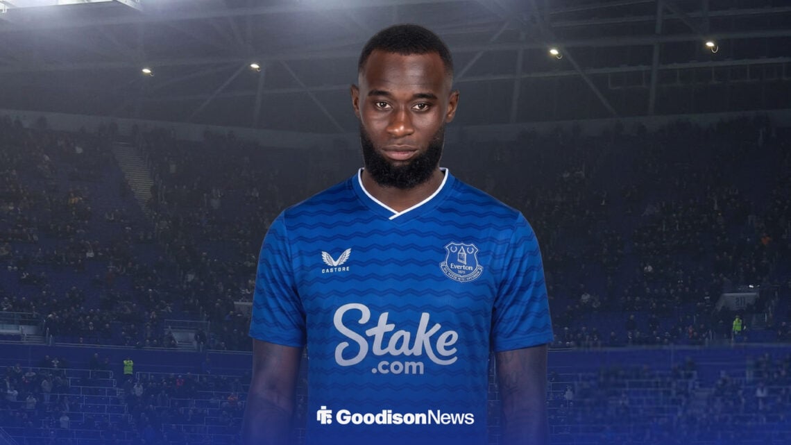 Lutsharel Geertruida in Everton shirt