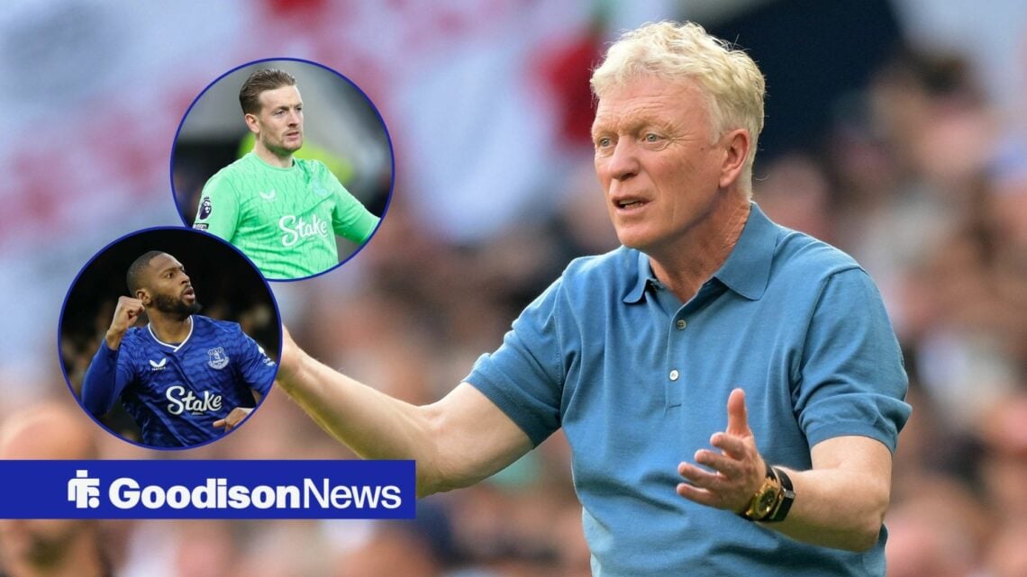 David Moyes looks towards circular frames inset of Beto and Jordan Pickford