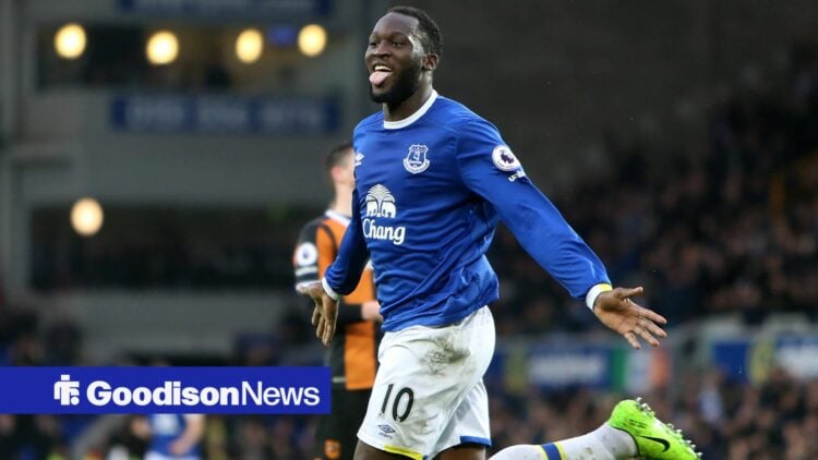 Romelu Lukaku in action for Everton during the 2016-17 season against Hull City.