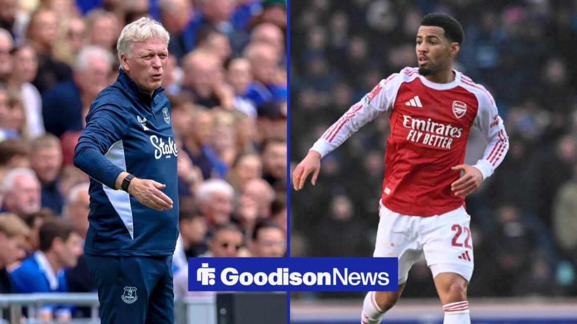 David Moyes on the sidelines for Everton with Ethan Nwaneri for Arsenal